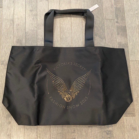 Victoria's Secret Fashion Show Tote Bag 2025 - Picture 1 of 6